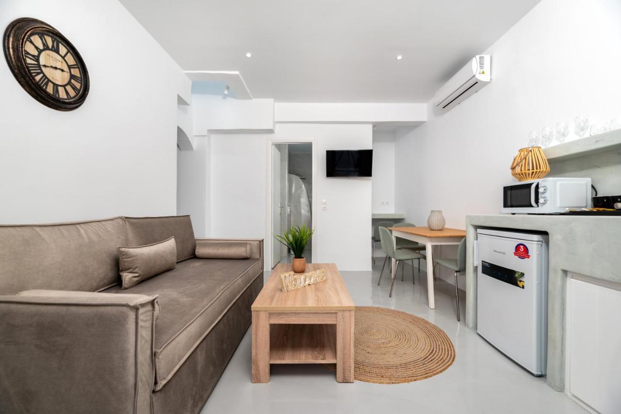 Aerenia Luxury Suites Karterádos Eksteriør billede